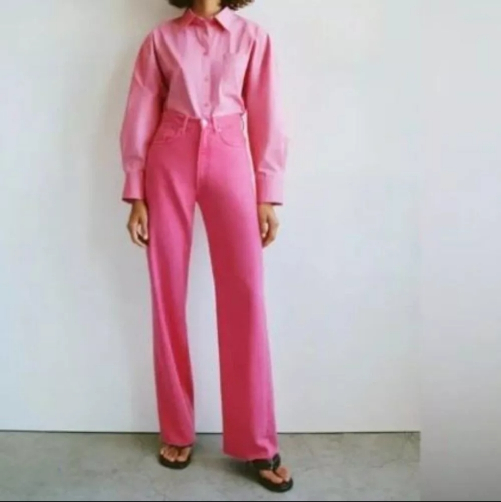 Zara High Rise Jeans Sz 4 Wide Leg Denim Raw Edge Hem Bright Pink Barbie Y2K